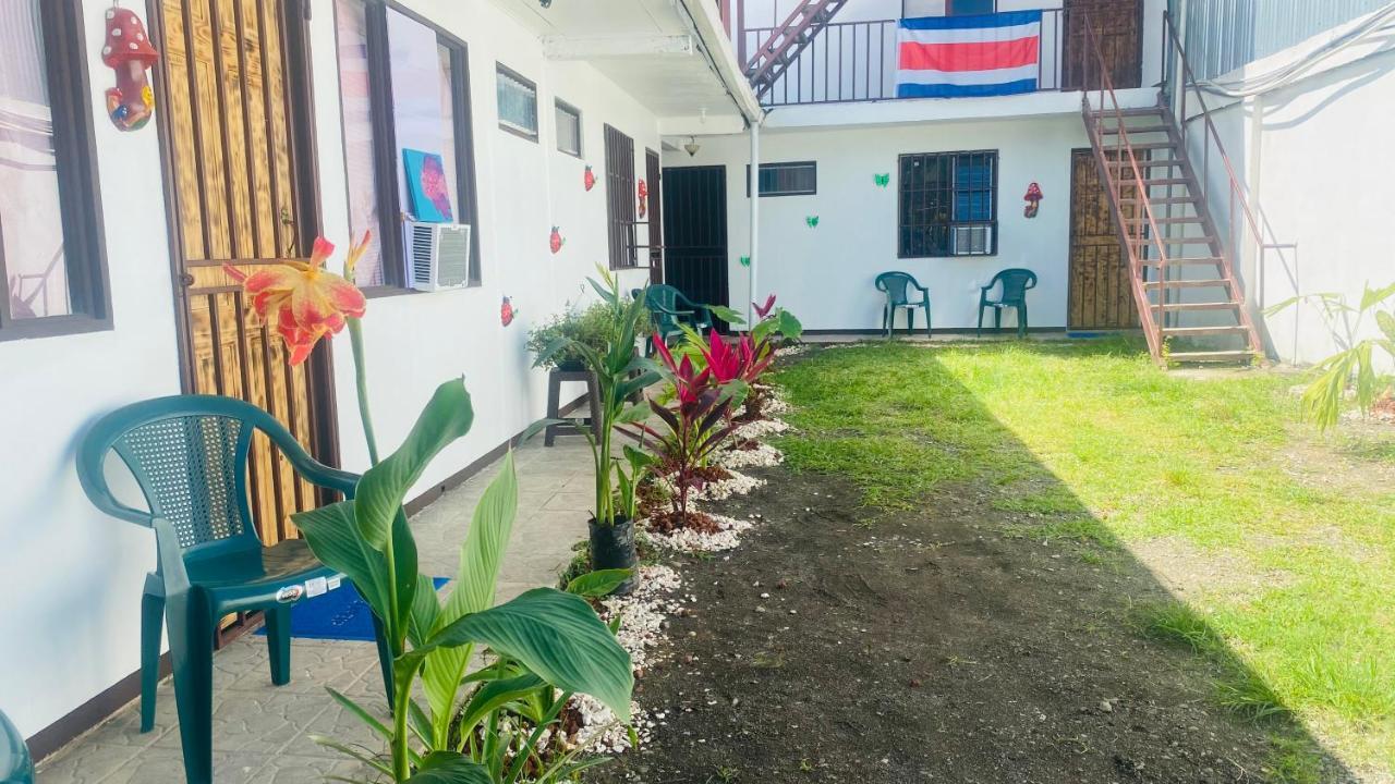 Hostel Nomada'S Digital Manuel Antonio Exteriér fotografie